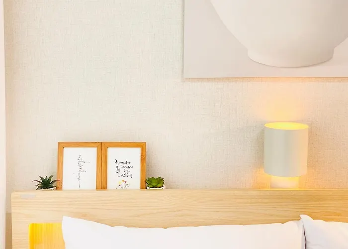 외국인전용숙소 Livin' Anam Near Korea University, Apartment