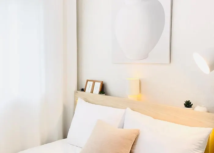 Apartment 외국인전용숙소 Livin' Anam Near Korea University,